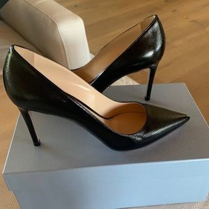 PRADA black pointed pumps heels